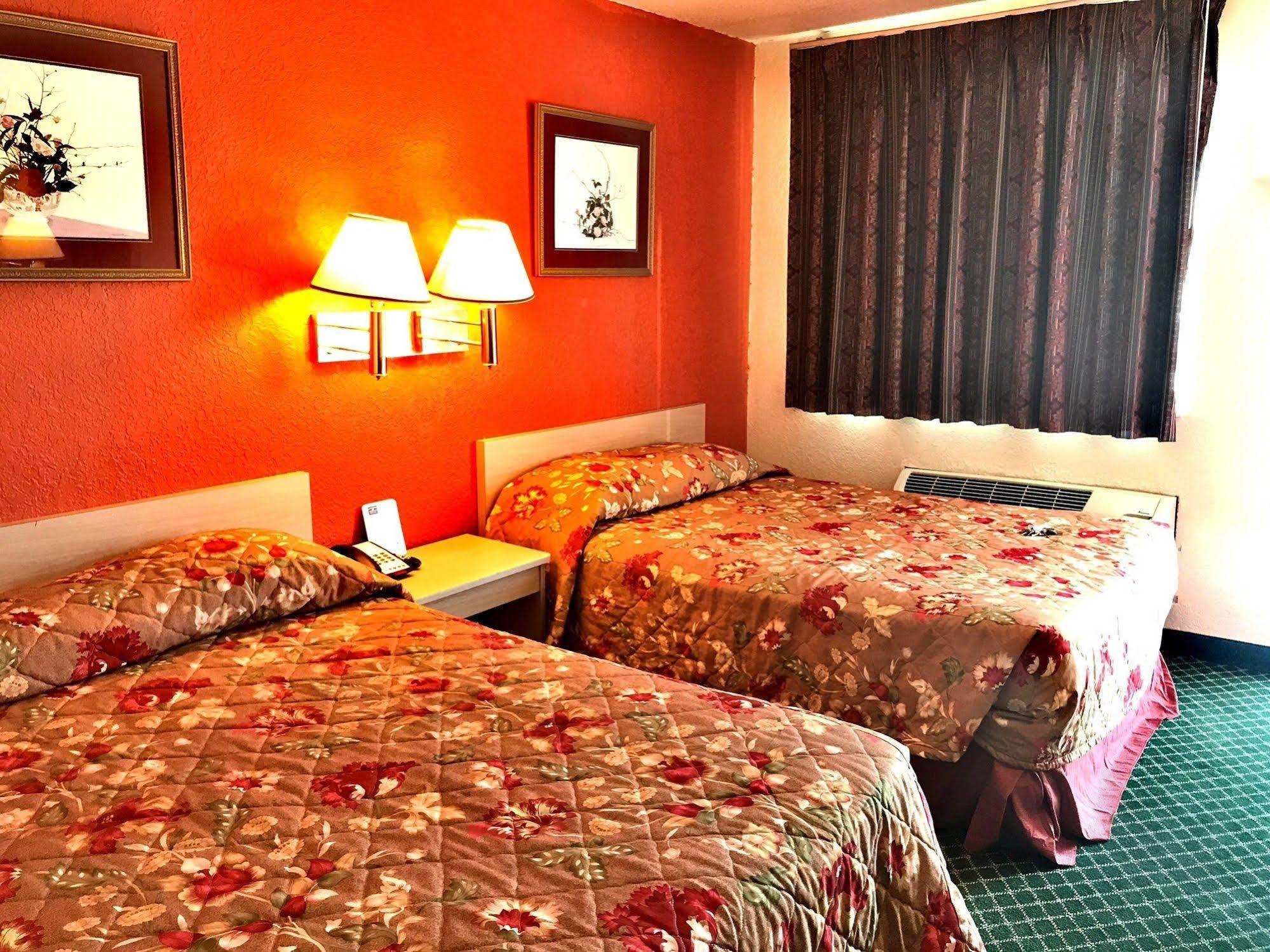 Qc Stay Inn Молайн Экстерьер фото